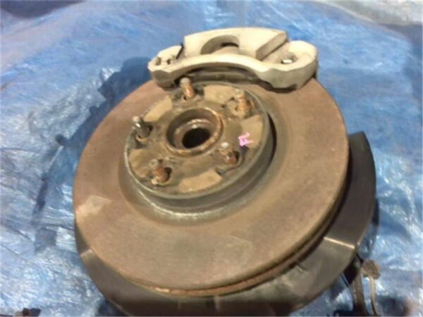 Front Left Knuckle Hub Assembly TOYOTA Camry 2013 DAA-AVV50 4321258010
