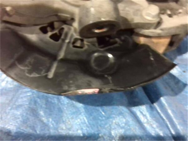 Front Left Knuckle Hub Assembly TOYOTA Camry 2013 DAA-AVV50 4321258010