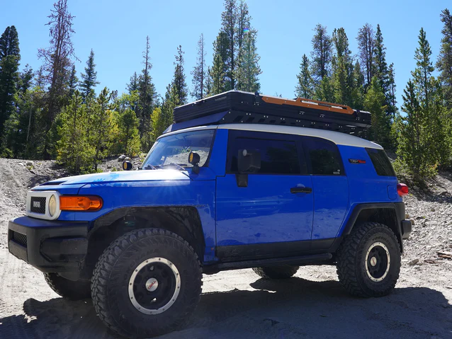 4X4_Colorado_Roof_top_tent_Stratus_3_638x479.webp 4X4 Colorado Stratus 2.0 Hardshell Roof Top Tent