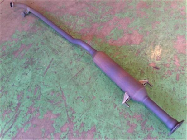 Exhaust Center Muffler TOYOTA Camry 2004 CBA-ACV30 1742028320