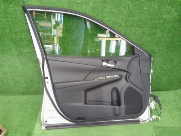 Front Left Door Assembly TOYOTA Camry 2014 DAA-AVV50