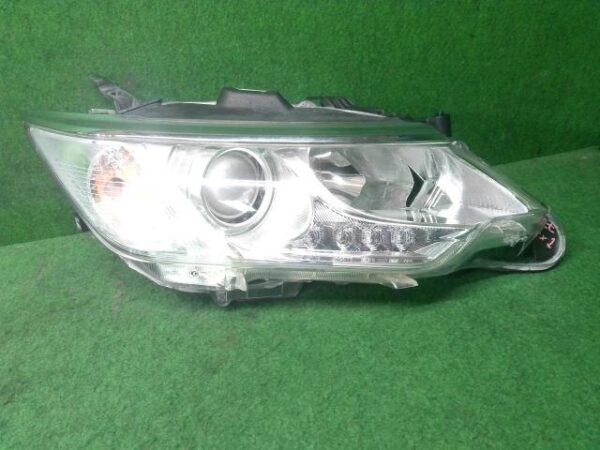 Right Headlight TOYOTA Camry 2016 DAA-AVV50 8114533A11