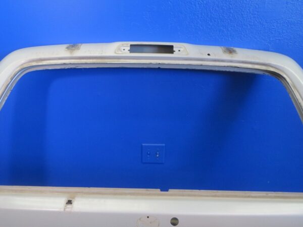 2000 TOYOTA 4RUNNER TRUNK LID BACK DOOR TAILGATE LIFTGATE OEM